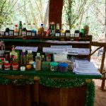 Besøk på en krydderhage hvor de selger helsesfremmende ayurvdisk medisin